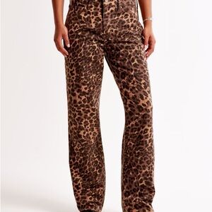 “The Slouchy Jean” curve love fit